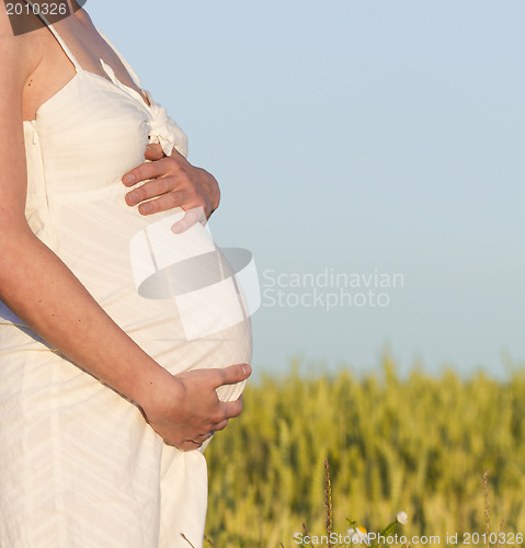 Image of pregnant woman