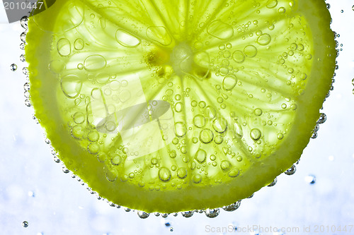 Image of lime with bubbles