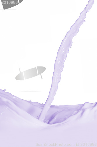 Image of splashing milk