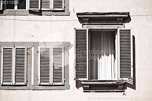 Image of Tuscan historic architecture