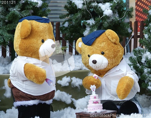 Image of Teddybears with cake