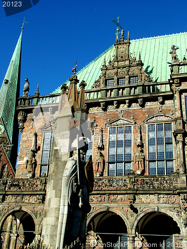 Image of Guildhall and Roland