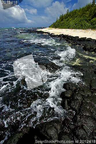 Image of stone in ile du cerfs