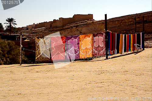 Image of clothes in the desert