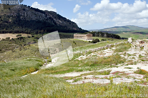 Image of ancient Greek temple of Venus