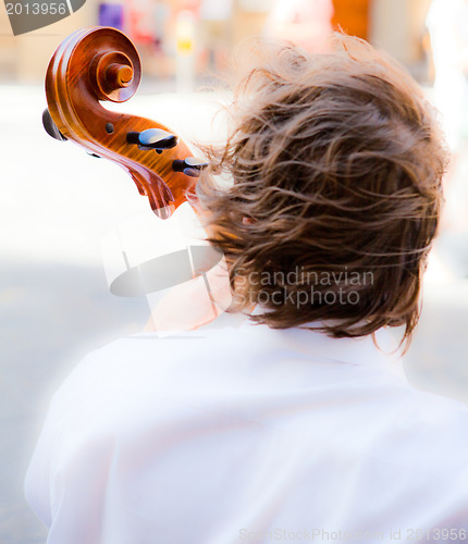 Image of young viola player