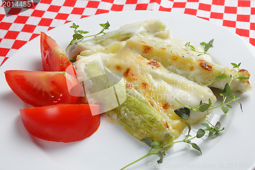 Image of Courgette bake with tomato