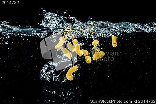 Image of boiling noodles