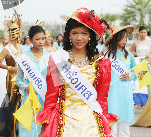 Image of Thai girl in a parade