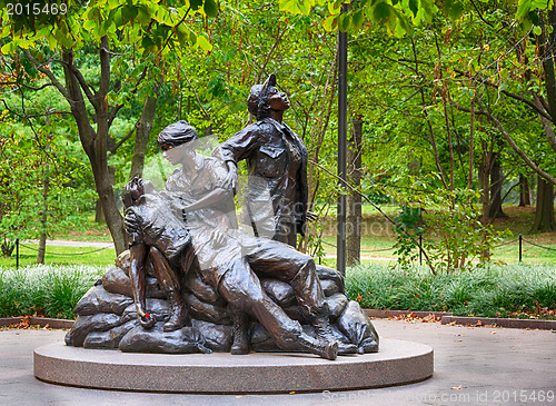 Image of Women's Vietnam memorial in Washington