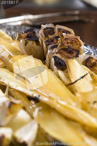 Image of Grilled parsley and garlic in honey sauce 