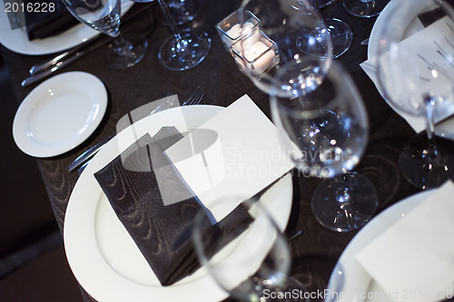 Image of Blank card at dinner