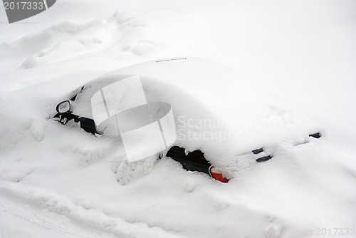 Image of Car after a snow storm