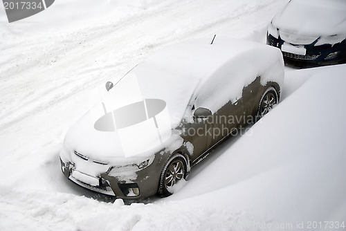 Image of Car in snowy weather