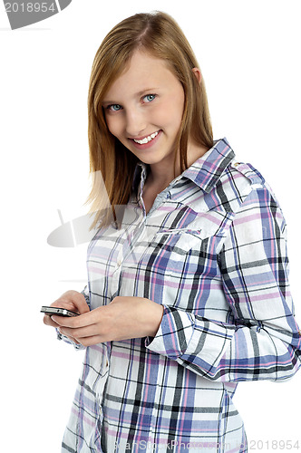 Image of Pretty girl messaging her boyfriend