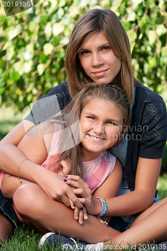 Image of Happy sisters