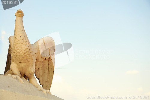 Image of Statue - Phoenix