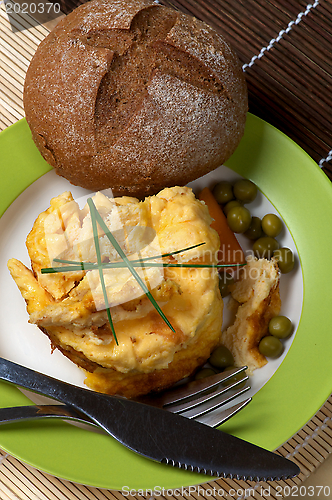 Image of Omelet and Bun