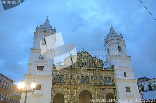 Image of Panama Cathedral in sunset