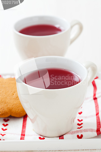 Image of Christmas mulled wine and gingerbread biscuits