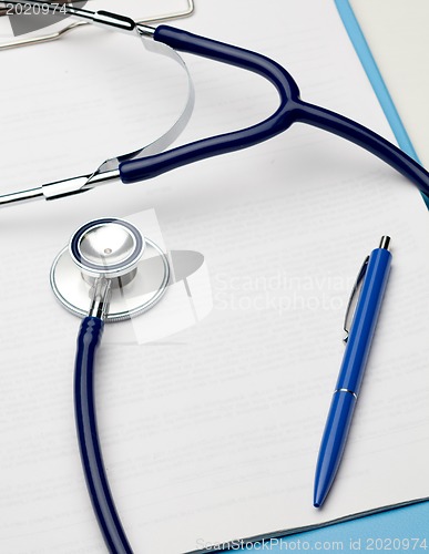 Image of Blank clipboard with stethoscope