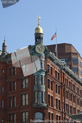 Image of  Sun Trust Bank.