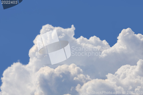 Image of blue sky and clouds