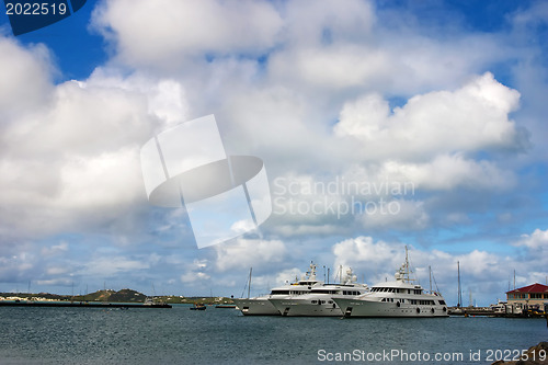 Image of Anchoring ships in tropical bay