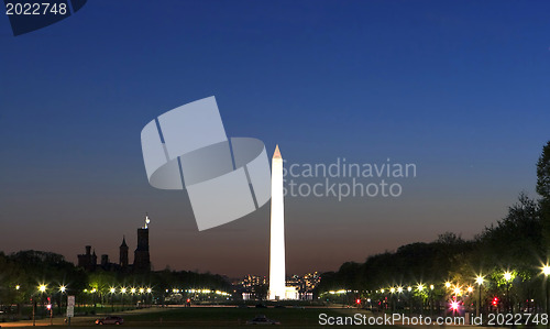 Image of Illuminated Washington monument at night