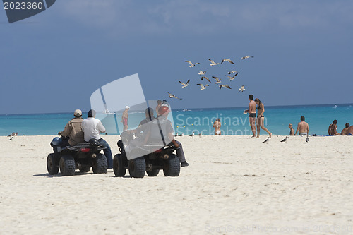 Image of Coast police cheking the beach.