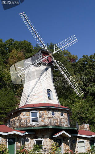 Image of Old wind mill in Helen Georgia
