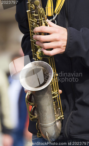 Image of The street musician. Expression