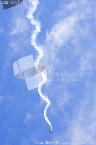 Image of A plane performing in an air show