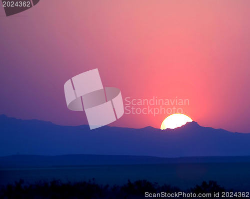 Image of SUNSET IN NEVADA
