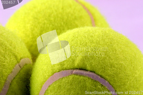 Image of tennis balls