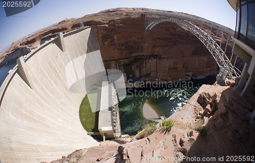 Image of Glen Canyon Dam at Lake Powell & Page, AZ