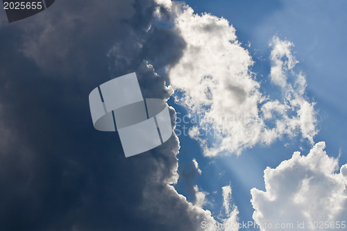 Image of Clouds in the blue sky 