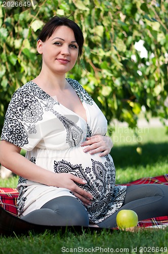 Image of Pregnant woman