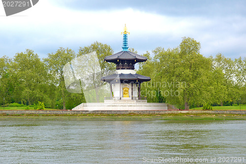 Image of Peace Pagoda, London