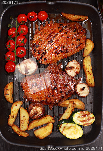 Image of Delicious beef steak with grilled vegetable