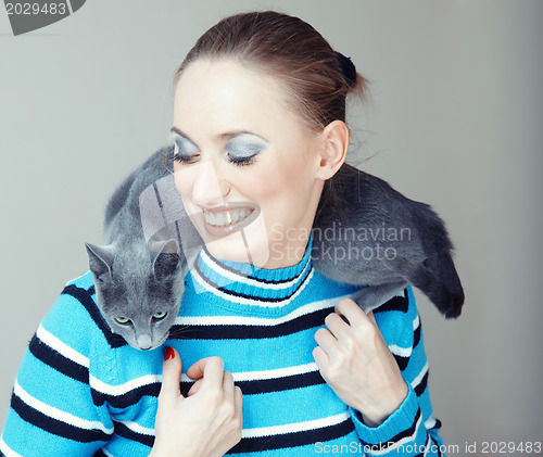 Image of Lady and cat