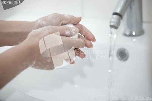 Image of Washing hands
