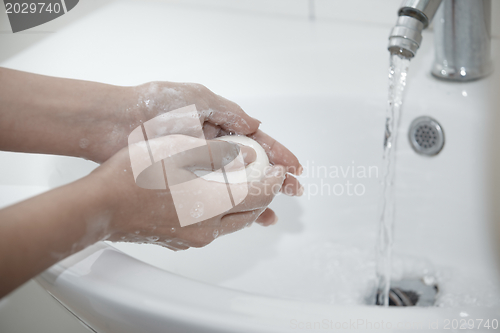 Image of Washing hands