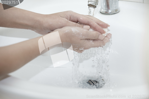 Image of Washing hands