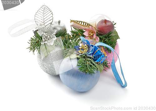 Image of Three Baubles
