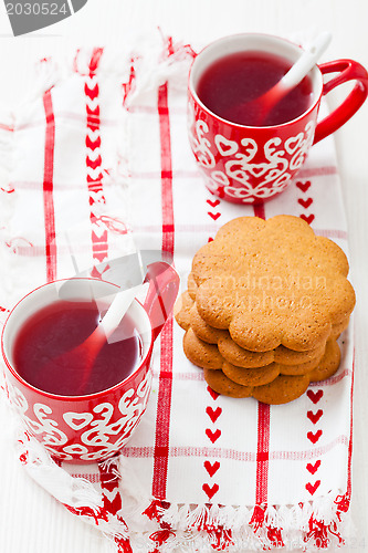 Image of Christmas mulled wine and gingerbread