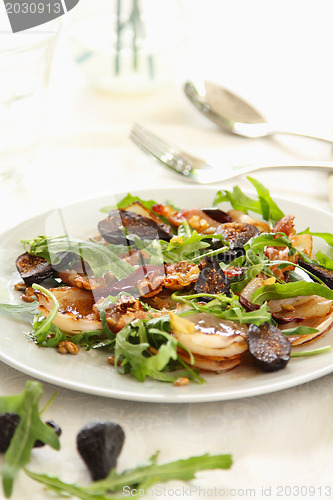 Image of Rocket with bacon and fig salad