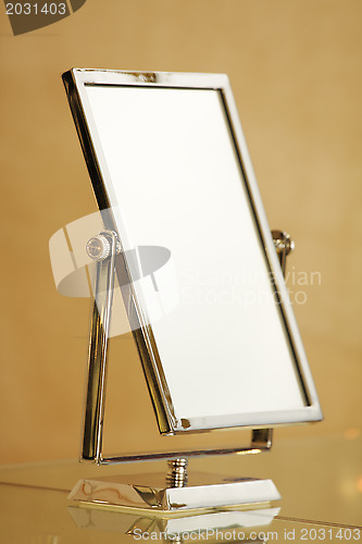 Image of mirror