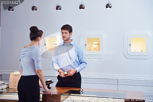 Image of jewelry store business