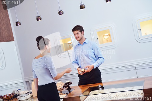 Image of jewelry store business